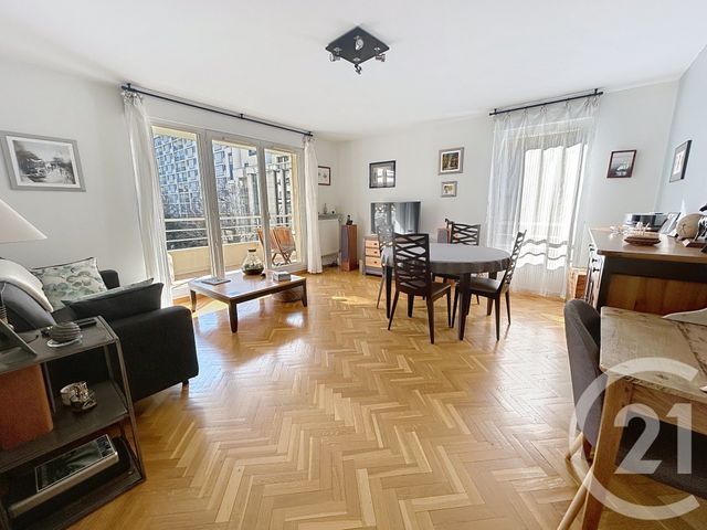 Appartement à vendre - 4 pièces - 85.08 m2 - LE KREMLIN BICETRE - 94 - ILE-DE-FRANCE - Century 21 K.B. Immobilier